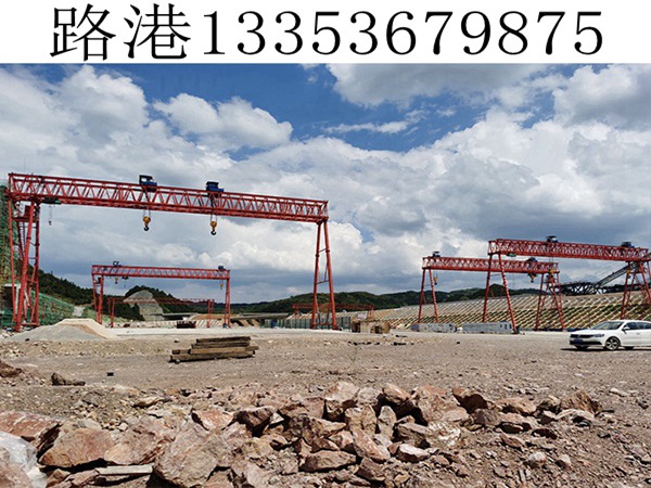 轮胎门式起重机操作注意事项